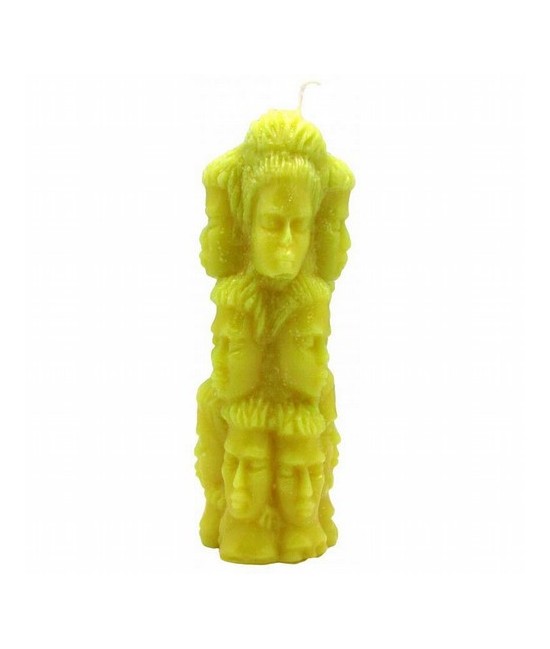 Esta vela de color Amarillo es usada para destruir los chismes que aparezcan a tu alrededor.