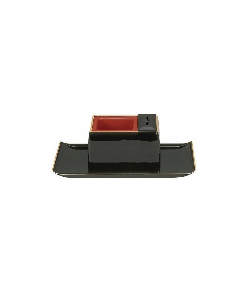 
65,00 
Made in: 
Japan
Características técnicas: 
Resina. Incensario: 7,7 x 12,7 x 5,3 cm. Bandeja 10,8 x 24,7 x 1,7 cm.