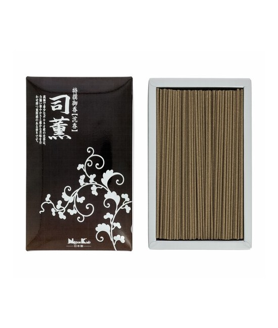 Shikun Jinkoh - Madera de agar
El perfume de las maderas aromáticas siempre ha fascinado al ser humano en todas las culturas. 