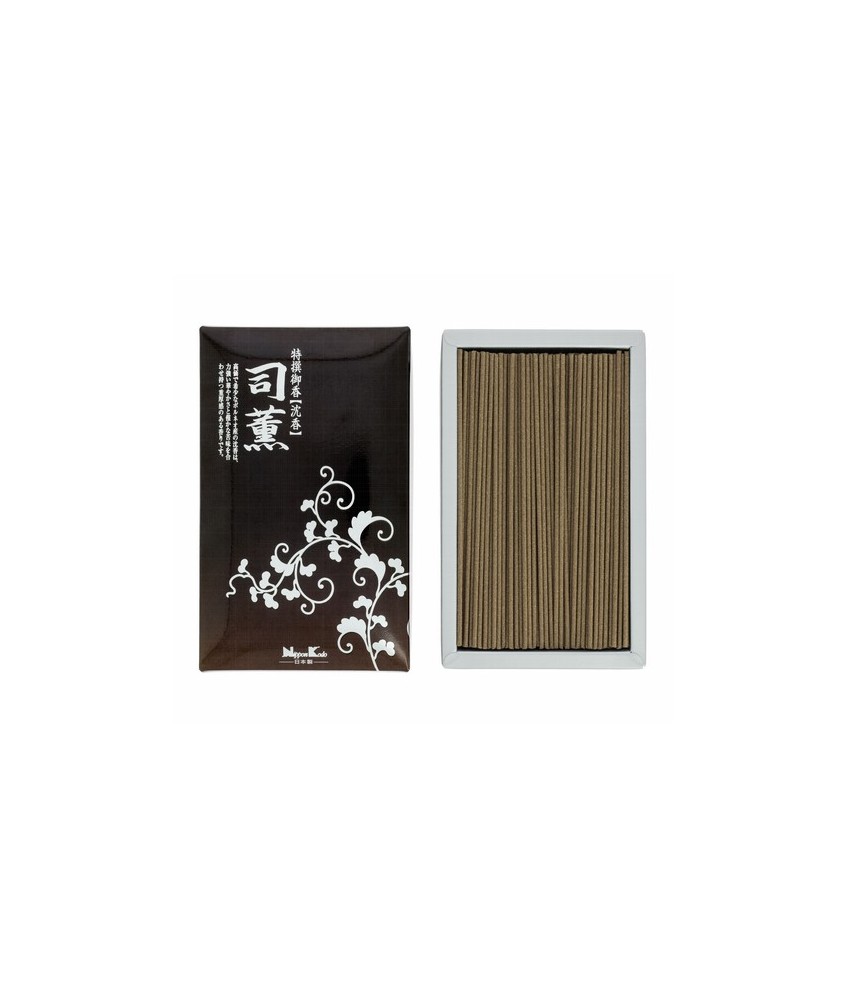 Shikun Jinkoh - Madera de agar
El perfume de las maderas aromáticas siempre ha fascinado al ser humano en todas las culturas. 