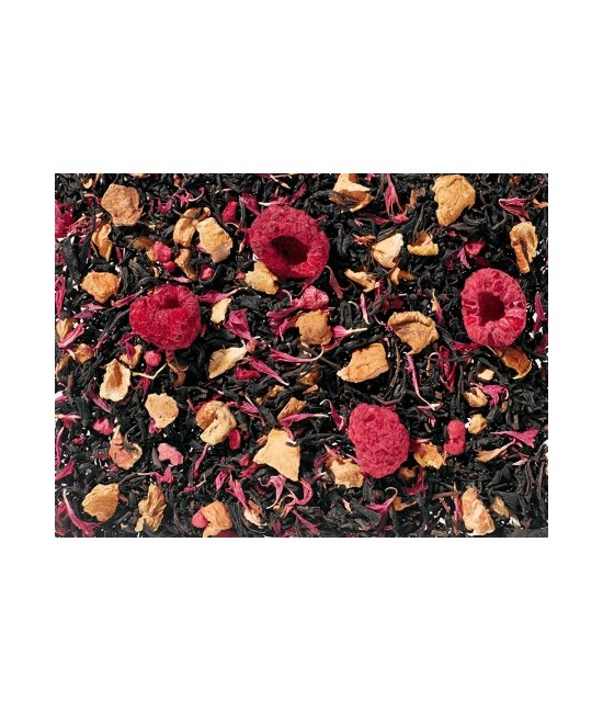 Té negro (65%), trozos de manzana, aroma natural, trocitos de frambuesa liofilizadas, frambuesa entera liofilizada, flores de a