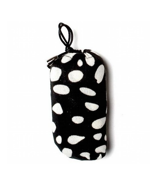 Bolsa Ecológica de Punto.
Medida de la bolsa cerrada: 13 x 8 cm. aprox.
Medida de la bolsa abierta: 39.5x37cm aproximadamente