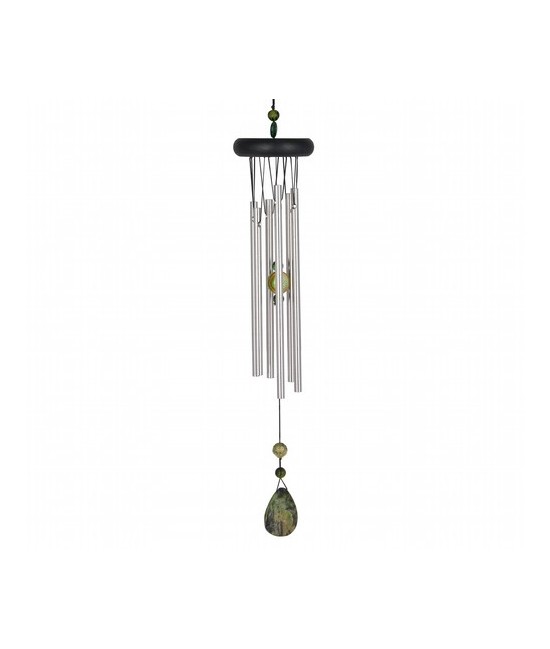 Esta campana de viento corresponde al cuarto chakra, él del corazón, relacionado con el amor y la compasión. Es de color verde 