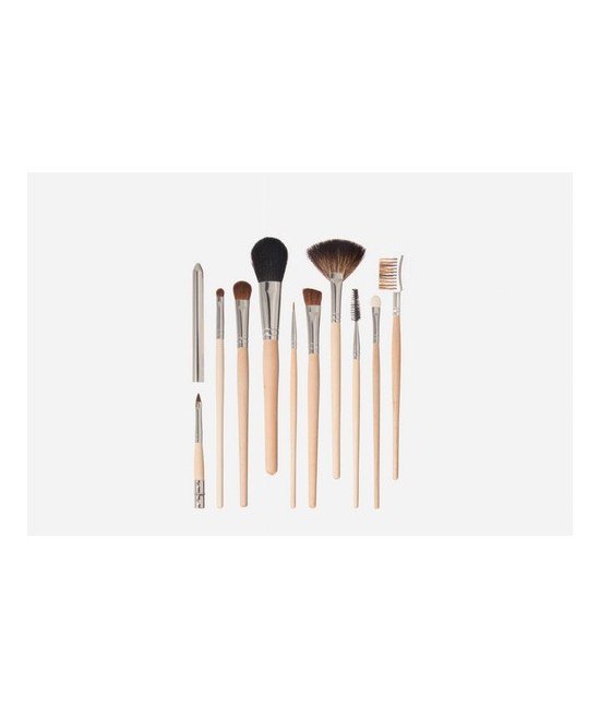 Set de pinceles cosméticos, 10 piezas
Juego de cepillos cosméticos, compuesto por el artículo no. 9210, 9215, 9220, 9225, 9230
