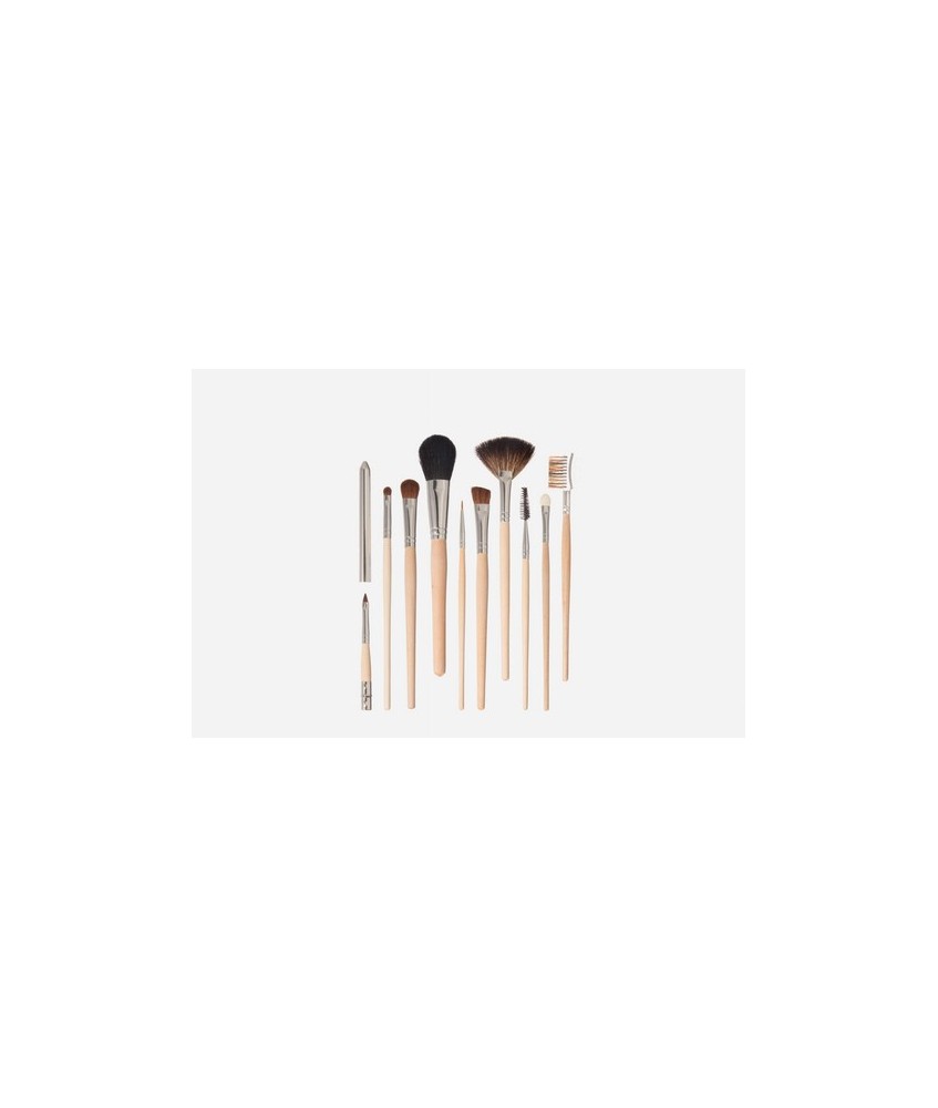 Set de pinceles cosméticos, 10 piezas
Juego de cepillos cosméticos, compuesto por el artículo no. 9210, 9215, 9220, 9225, 9230