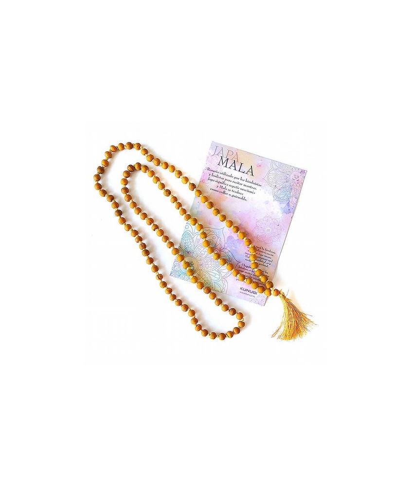 Mala de cúrcuma natural .

Medida bola : 7mm

Compuesto por 108 bolas.

Incluye tarjetón de diseño exclusivo.

Un mala 
