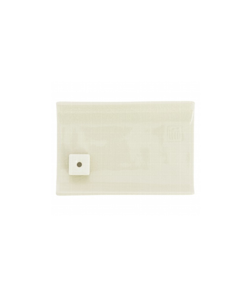Este incensario japonés es práctico, elegante y atemporal. Su color blanco encaja en cualquier decoración.

Made in: 
Japan