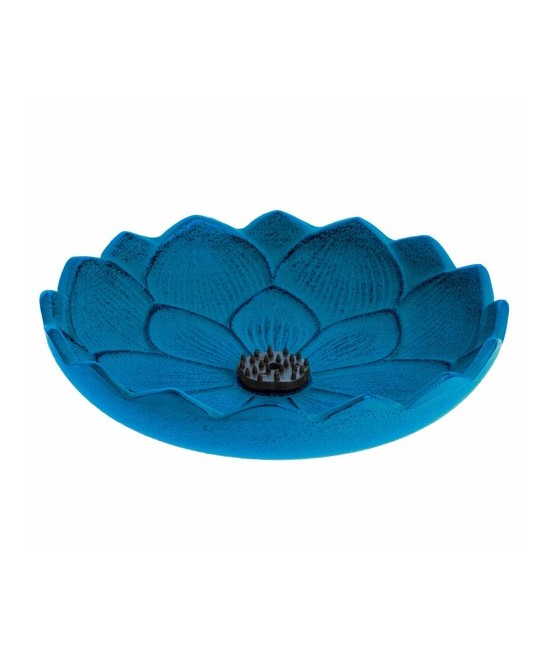 Quema tu incienso japonés favorito en este elegante incensariode hierro colado. Ha sido fabricado en Morioka  Japón por Iwachu