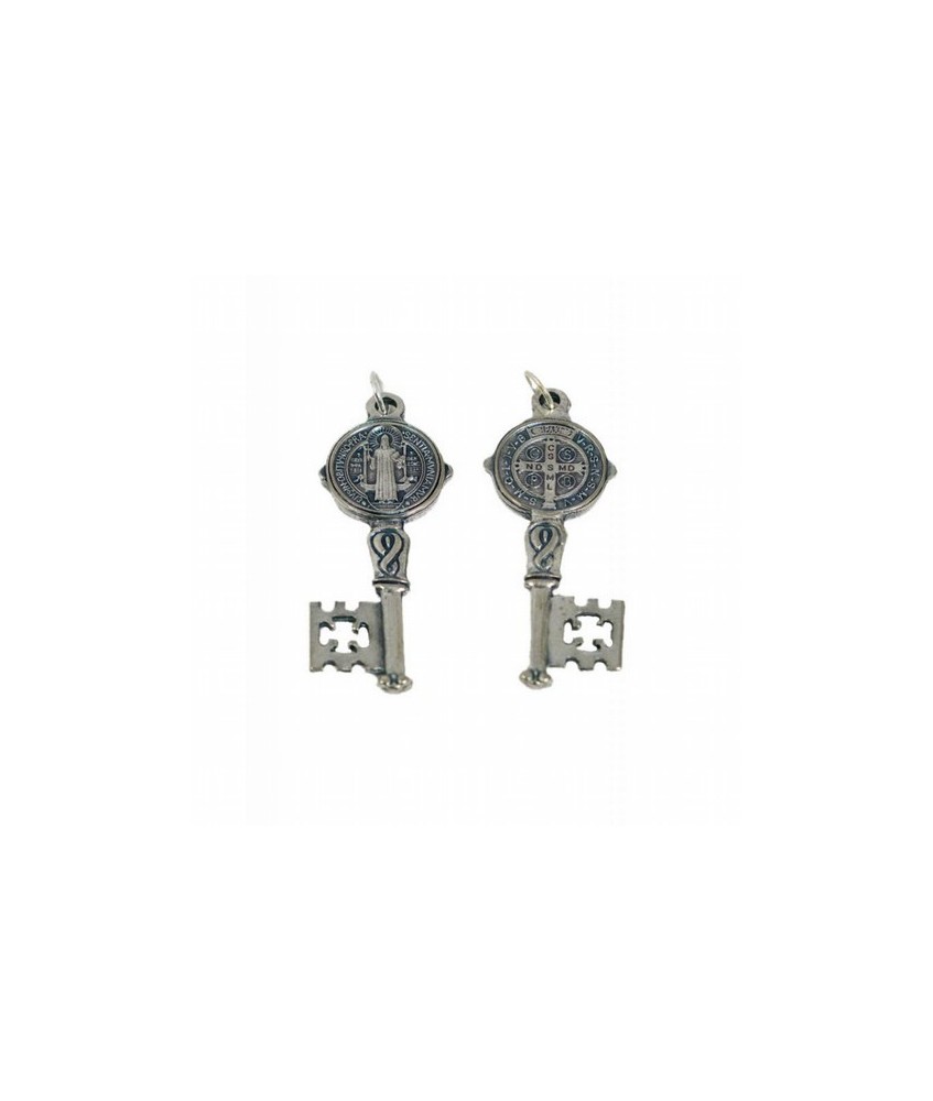 Amuleto Llave San Benito Mini Plateada con oracion (3.5 x 1,2 cm)
Ref.: AM0607