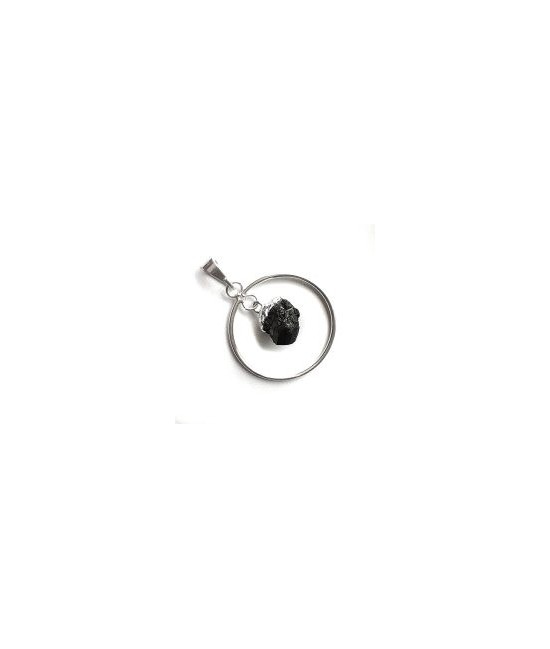 Colgante realizado con Turmalina y baño de plata.

Medida aproximada: 2,5cm.