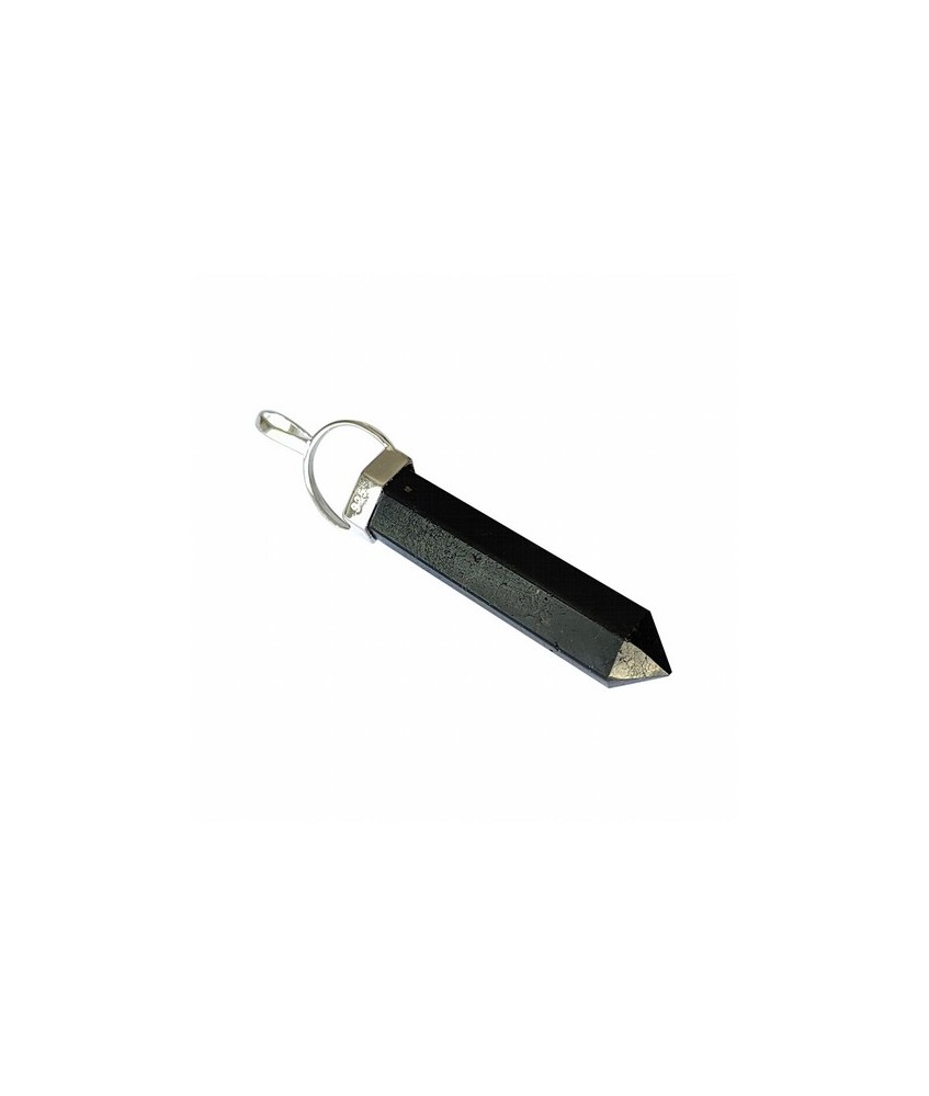 Colgante Punta de Turmalina de aprox. 3cm. de longitud.

Con engarce fijo en plata.