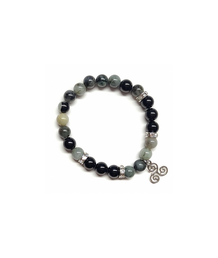 Pulsera Turmalina y Esmeralda en bola de 8 mm. con amuleto colgante Trisquel.