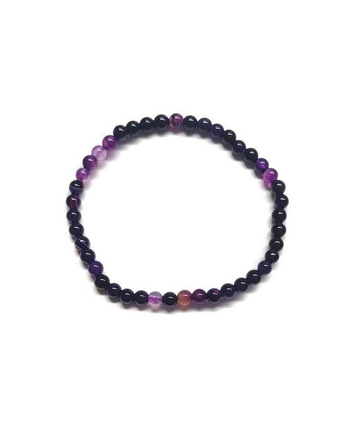 Pulsera elástica muy fina compuesta de cuentas de ágata de 4 mm de diámetro.

Presentado en una lámina de cartón que muestra 