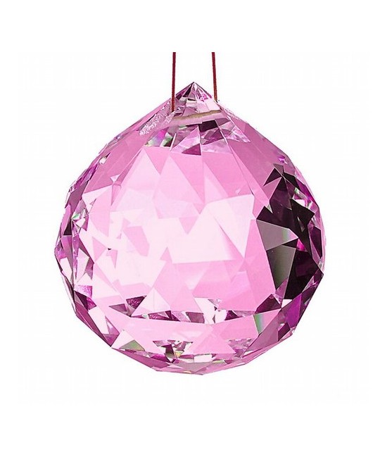 Bola facetada de cristal ROSA de 50 mm. de diametro.

Engarzada en hilo rojo.

En el feng Shui, las bolas de cristal se uti
