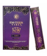 Caja de 12 paquetes de 15g
TAROT: Inspirado en los arcanos mayores y menores. Cuidadosamente elaborado para evocar energías mí