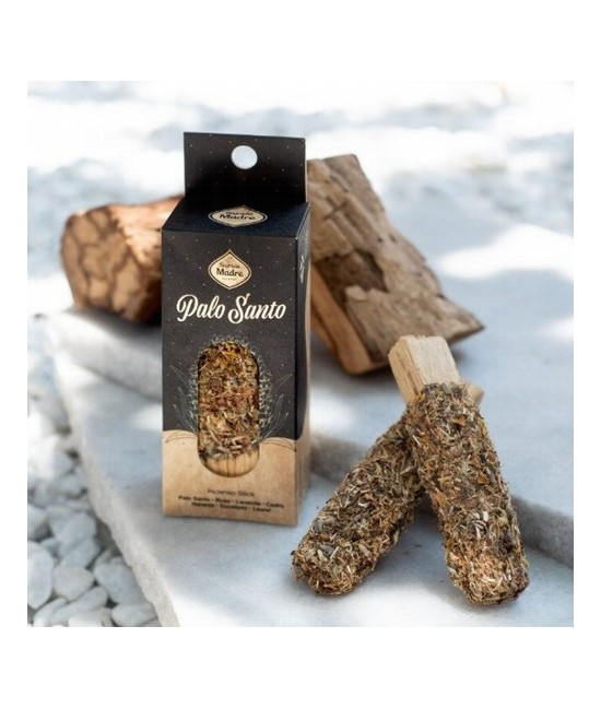 Stick Palo Santo
Categoría: STICK DE PALO SANTO
Hecho a mano



Palo Santo de Perú, aceite concentrado, pétalos de rosas,