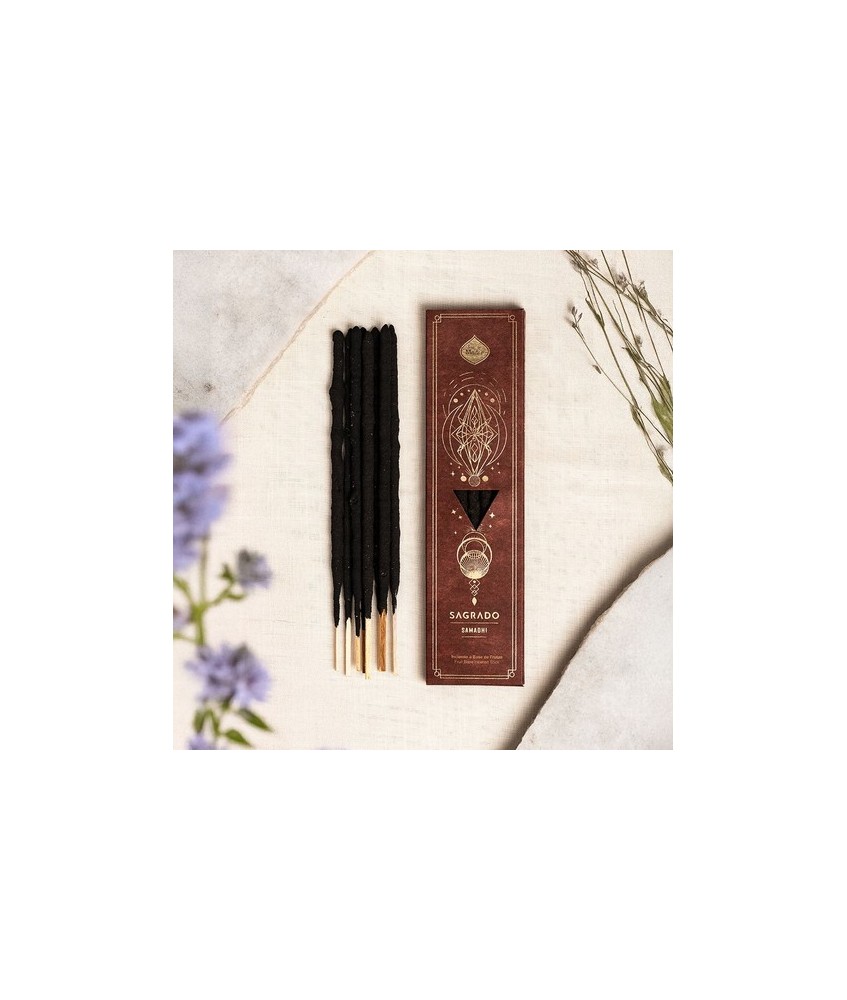 INCIENSO SAGRADO SAMADHI
Categoría: Linea Sagrado
El sahumerio Samadhi es una exquisita alquimia de aromas que invita a exper