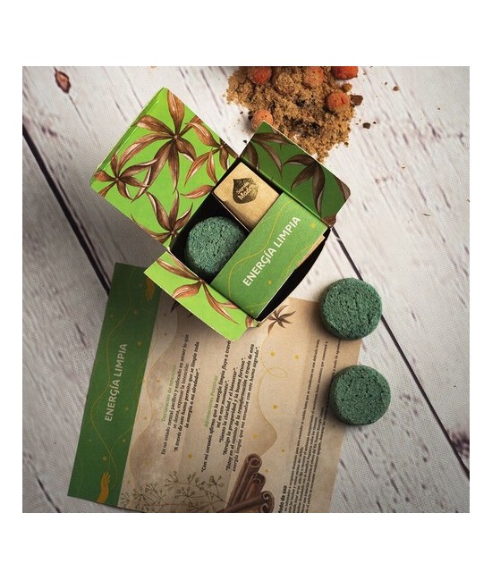 Kit Humito Sagrado: Energía Limpia
Categoría: Kit Humito Sagrado
Hecho a mano
Composición: 4 carbones vegetales, perlas arom
