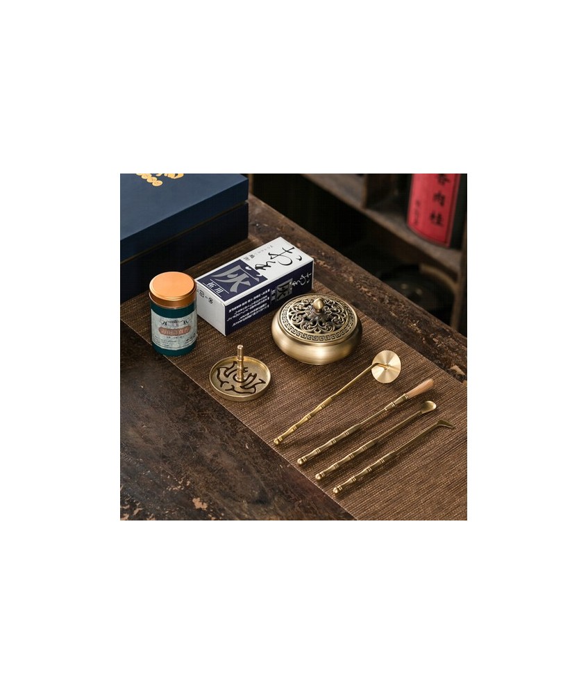 "Xiang dao", que significa "Camino del Incienso", se refiere al arte tradicional chino del incienso. Es una práctica centrada e