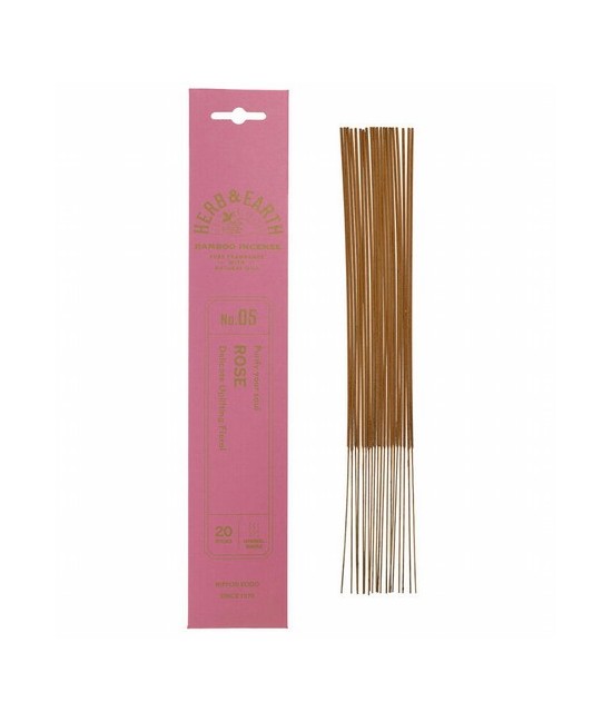 Rosa: aroma delicado, inspirador y floral.

Pura fragrancia con aceites naturales
La colección Herb & Earth de Nippon Kodo f