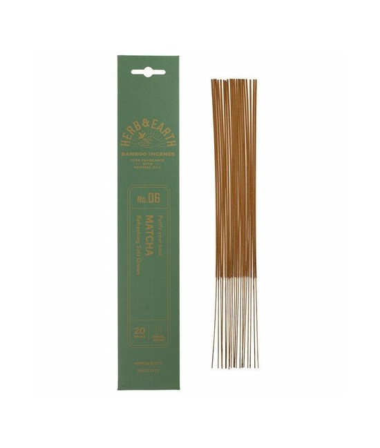 Matcha: aroma refrescante, suave y verde.

Pura fragrancia con aceites naturales
La colección Herb & Earth de Nippon Kodo fu