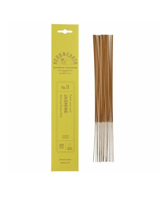 Jazmín: aroma envolvente, verde y generoso.

Pura fragrancia con aceites naturales
La colección Herb & Earth de Nippon Kodo 