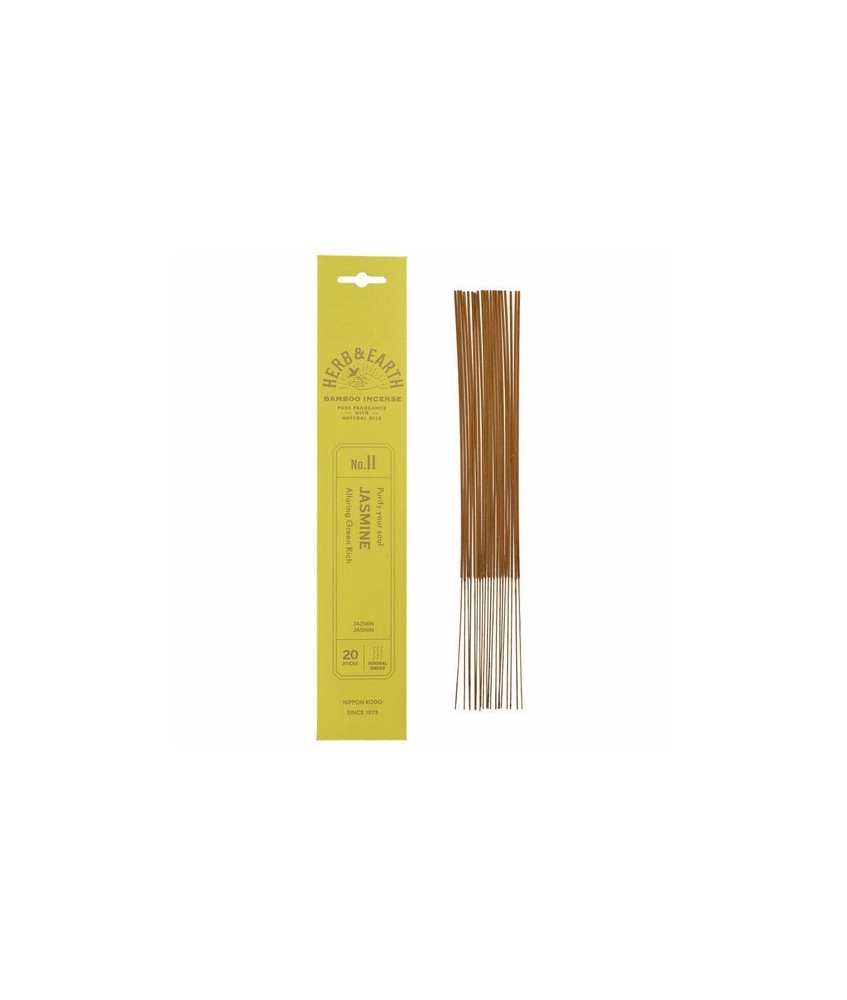 Jazmín: aroma envolvente, verde y generoso.

Pura fragrancia con aceites naturales
La colección Herb & Earth de Nippon Kodo 