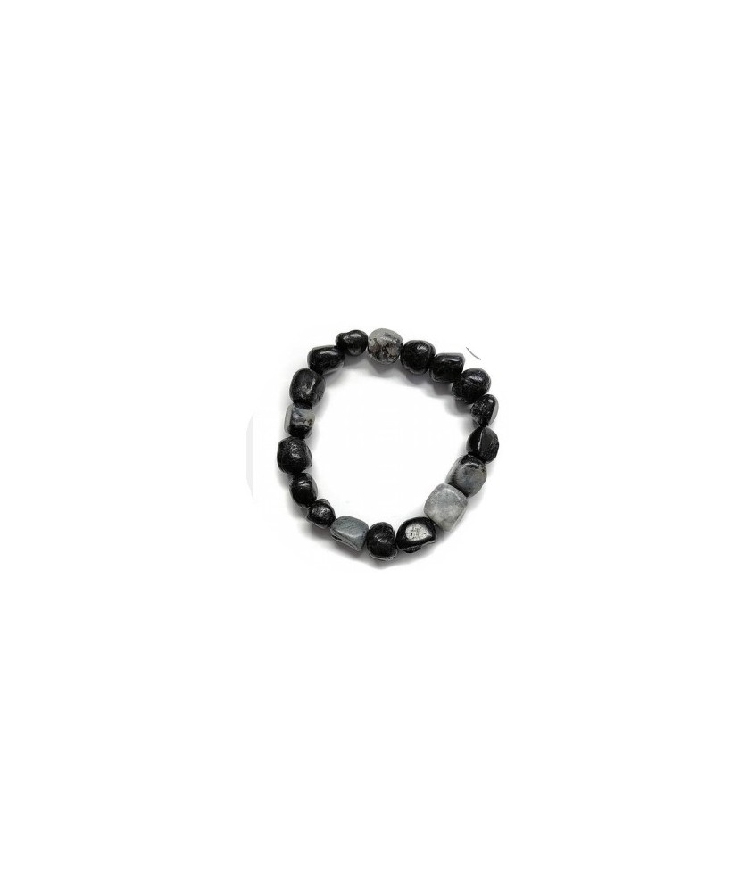 Pulsera de Turmalina en forma de rodado engarzado con silicona elástica.

Medida mineral: 1 x 0.5 cm