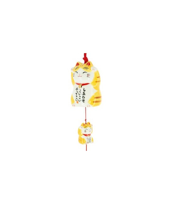 Estas campanitas se cuelgan tradicionalmente durante los días calurosos del verano japonés porque su sonido refrescante alivia.