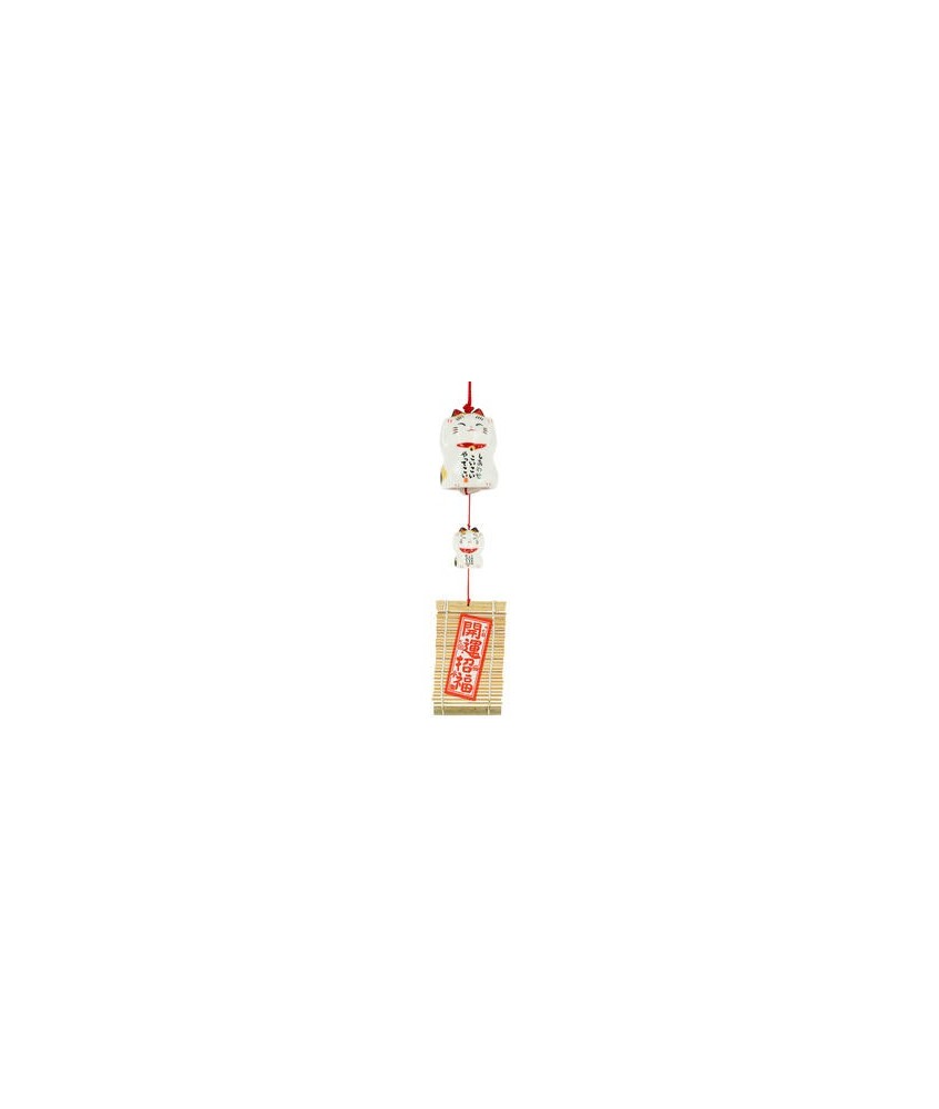 Estas campanitas se cuelgan tradicionalmente durante los días calurosos del verano japonés porque su sonido refrescante alivia.