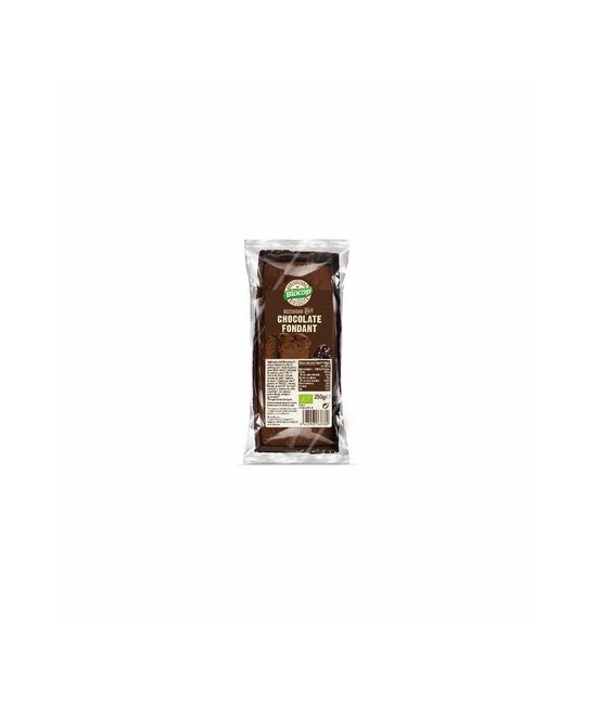 Ingredientes: HUEVOS ENTEROS*, azúcar moreno de caña de comercio justo*, aceite de girasol oleico desodorizado*, chocolate de c