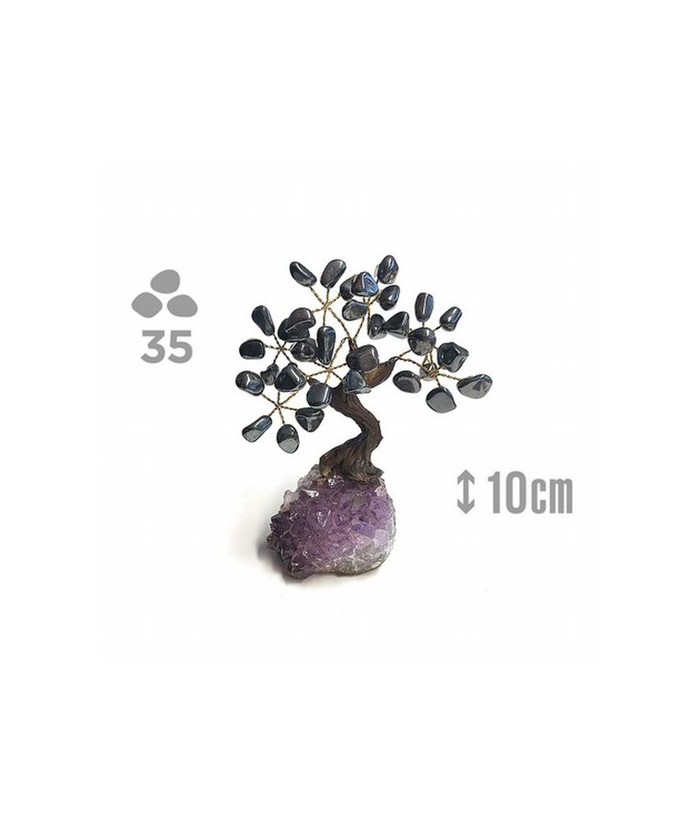 Árbol compuesto de 35 piedras de Hematite (de 1cm aprox).

Base de drusa de Amatista.

Medida: 10cm de alto aprox