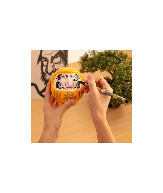 TZ.DARUMA TRADICIONAL PROSPERIDAD AMARILLO 12 CM.