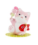 Como dice un refrán japonés, donde hay una sonrisa, llega la suerte. Atrae fortuna y prosperidad con este kawaii maneki neko 