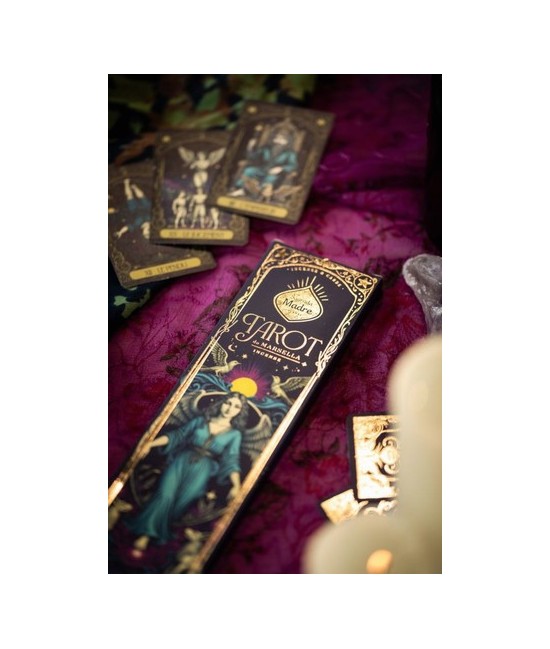Incienso Tarot de Marsella Magnolia  Olibano Sagrada Madre. Varitas de incienso artesanal con aroma floral y amaderado, ideale