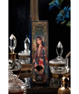 El incienso Tao Perfum Brisa Floral ofrece una fragancia delicada y luminosa, con notas frescas de flores y un suave toque prim