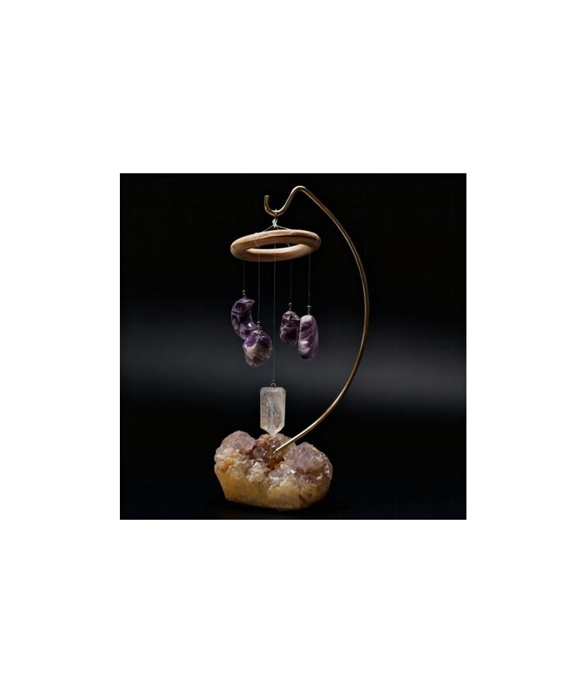 Campanilla de mesa en base de drusa de Amatista.

Carillón de viento / Campanilla de mesa con adornos de Amatista en forma de