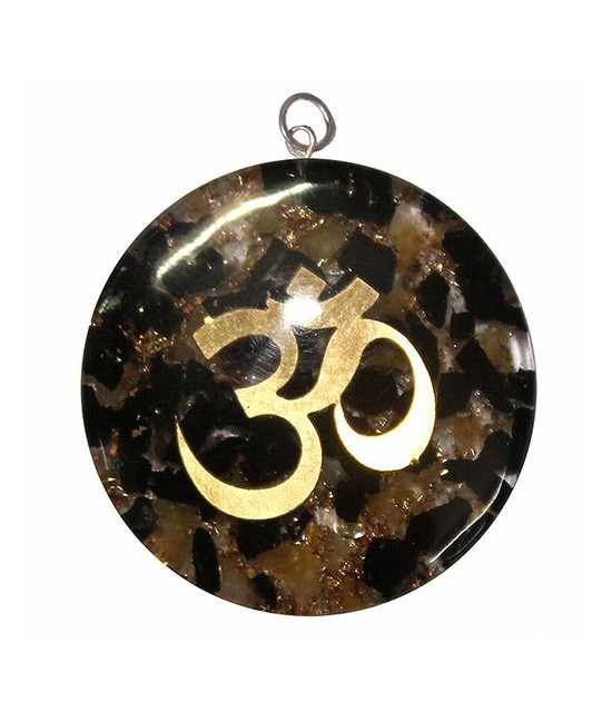Colgante de Orgonita Om. Montado en Turmalina y Jaspe Amarillo.
Artículo procedente de India.
ENGARCE PLATA