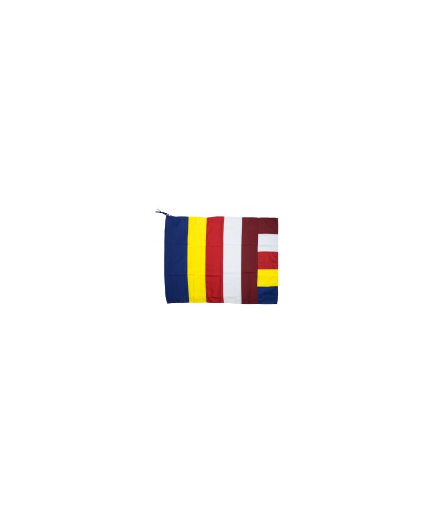 60 x 80 cm. Algodón 100%
Made in : Nepal
La bandera budista es un símbolo de fe y de paz.
Fue diseñada en 1885 en Colombo, S